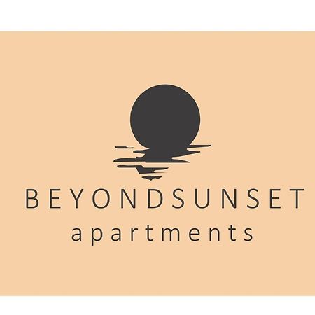 Loutraki Hidden Gem III Apartment Bagian luar foto