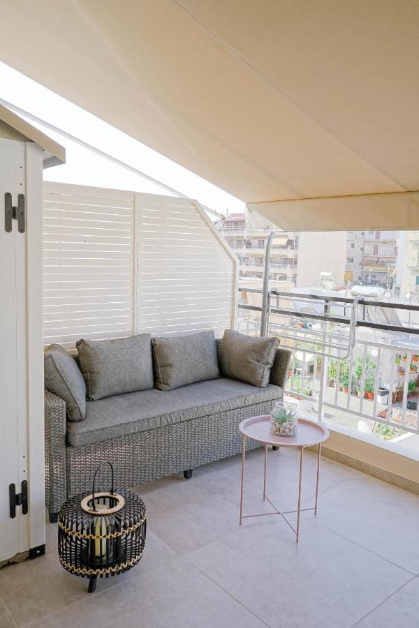 Loutraki Hidden Gem III Apartment Bagian luar foto