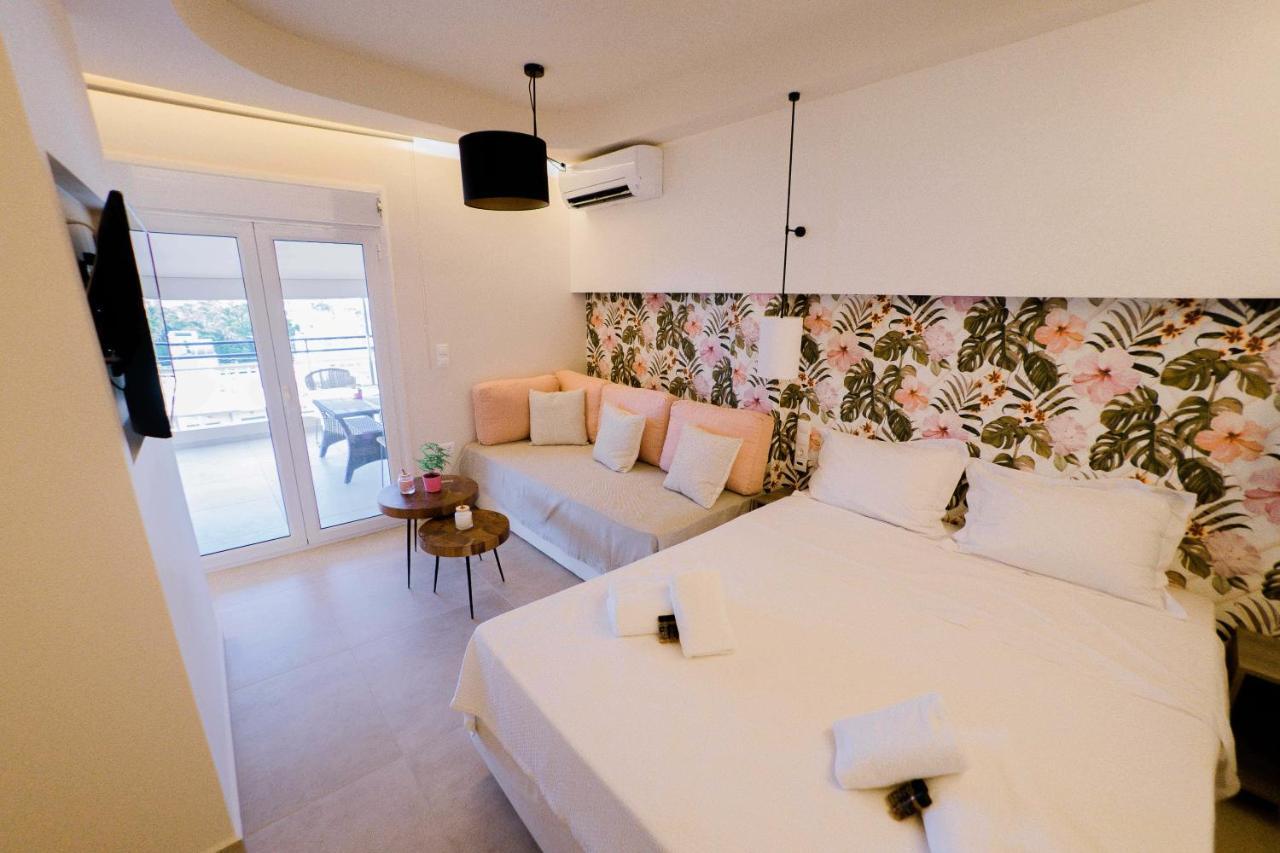 Loutraki Hidden Gem III Apartment Bagian luar foto